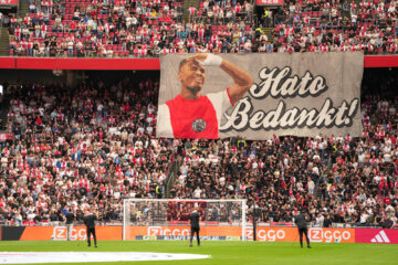 Jorrel Hato neemt afscheid van Ajax