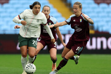 Sam Kerr en Lynn Wilms