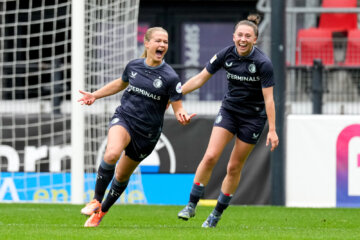 Kirsten van de Westeringh (Feyenoord) juicht