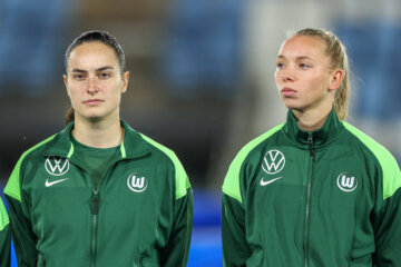 Caitlin Dijkstra en Ella Peddemors bij VfL Wolfsburg