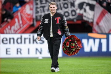 Michal Sadí­lek neemt afscheid van het FC Twente-publiek