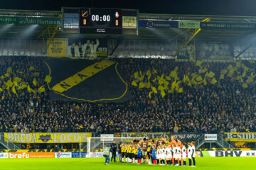 NAC-spelers voor aftrap