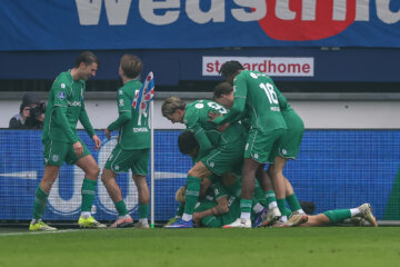FC Groningen viert doelpunt