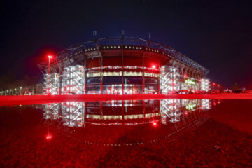 De Grolsch Veste in de avond