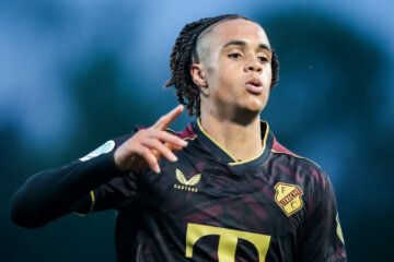 Adrian Blake namens Jong FC Utrecht