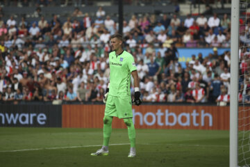 Andries Noppert tegen Feyenoord