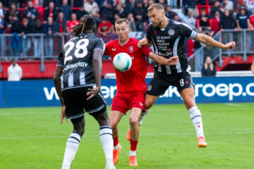 Arno Verschueren in actie tegen Udinese