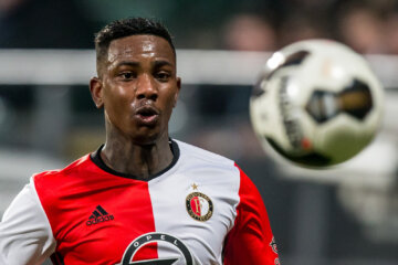 Eljero Elia in het shirt van Feyenoord