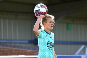 Esmee de Graaf bij Leicester City