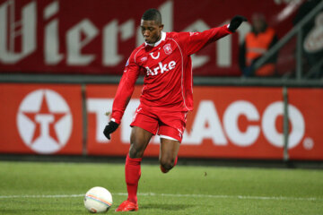 Eljero Elia namens FC Twente