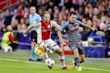 Daley Blind draagt een compressiebroekje