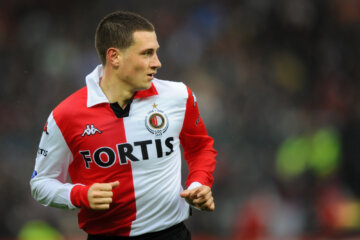 Luigi Bruins in het shirt van Feyenoord