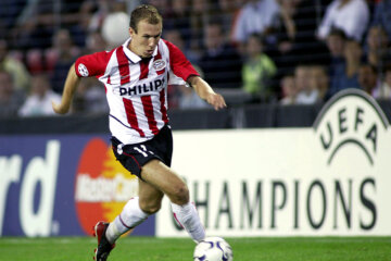 Arjen Robben in actie namens PSV