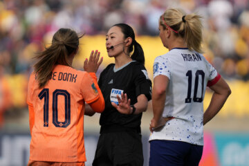 Daniëlle van de Donk en Lindsey Horan