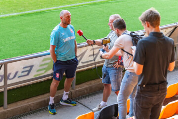 Joseph Oosting in gesprek met Leon ten Voorde