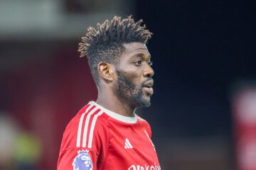Ibrahim Sangaré in het shirt van Nottingham Forest