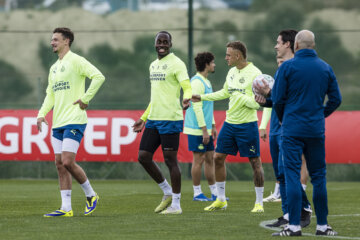 Boscagli, Teze en Lang