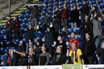 Witte zakdoekjes bij Excelsior