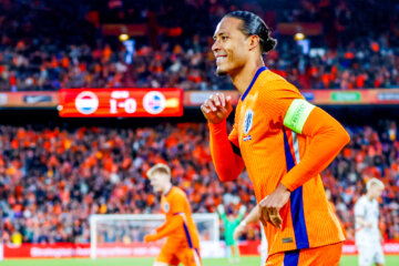 Virgil van Dijk scoort voor Oranje