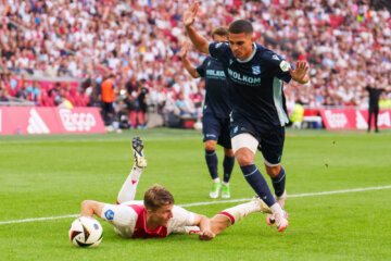 Ilias Sebaoui tegen Ajax