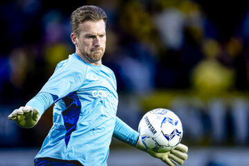 Michael Brouwer in het shirt van FC Utrecht