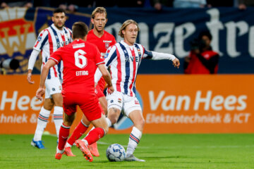 Jesse Bosch in actie tegen FC Twente
