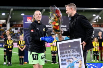 Loes Geurts wordt in het zonnetje gezet bij BK Häcken