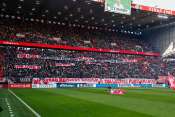 Vak-P met protestdoeken