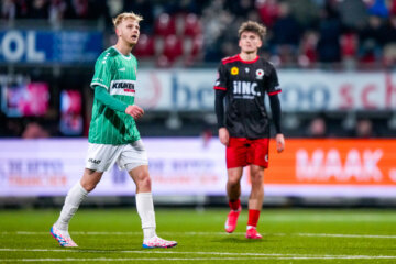 Jari Schuurman tegen Excelsior