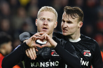 Mexx Meerdink na zijn goal tegen PSV