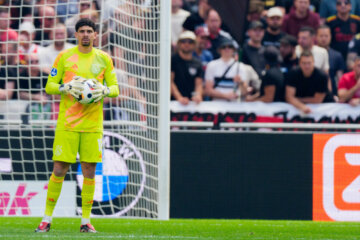 Matheus in het doel bij Ajax