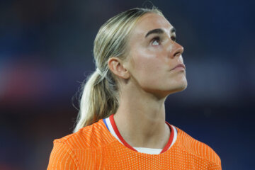 Jill Roord na de uitschakeling op het EK