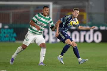 Youri Baas in actie tegen Celtic