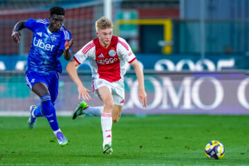 Nick Verschuren (Ajax) in de finale van de Como Cup