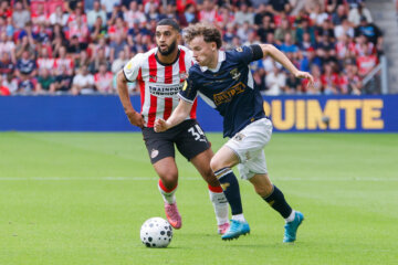 Jakob Breum en Ismael Saibari