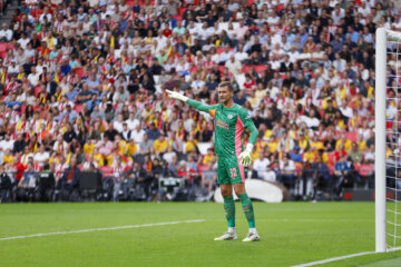 Matej Kovar tegen Go Ahead Eagles