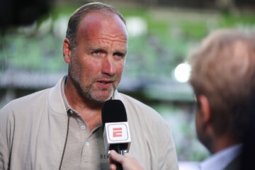 Dick Lukkien in gesprek met ESPN