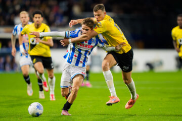 Oliver Braude en Sydney van Hooijdonk