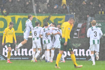 FC Groningen viert treffer