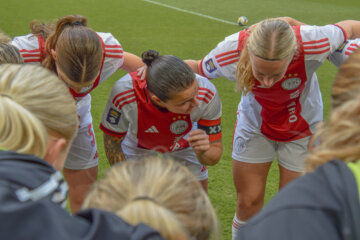 Sherida Spitse voorafgaand aan Ajax - PSV