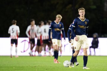 Jesper Uneken tegen Jong PSV