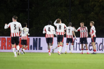 Jong PSV juicht