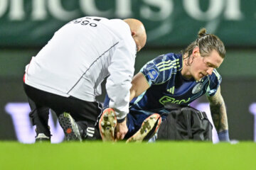 Wout Weghorst heeft veel pijn