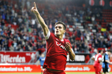 Dusan Tadic in actie namens FC Twente