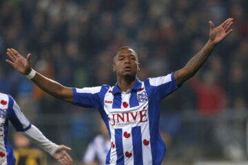 Kenny Otigba namens SC Heerenveen