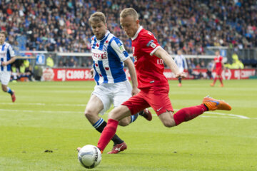 Joey van den Berg in duel met Dico Koppers