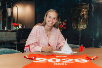 Anna Knol tekent bij FC Twente
