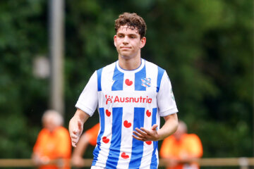 Daniel Karlsbakk tijdens een oefenwedstrijd van SC Heerenveen