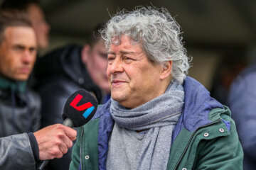 David Endt staat VI te woord