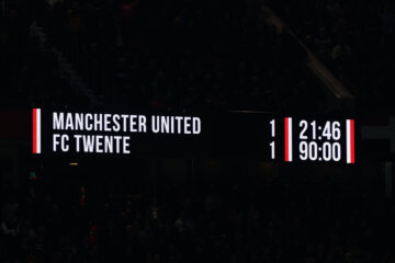 Het scorebord na Manchester United - FC Twente